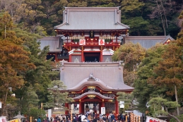 初詣　鶴岡八幡宮